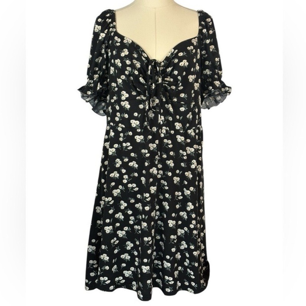 Shein Black Mini Summer Dress w/ Floral Pattern &‎ Tie in Front (Size 3X)